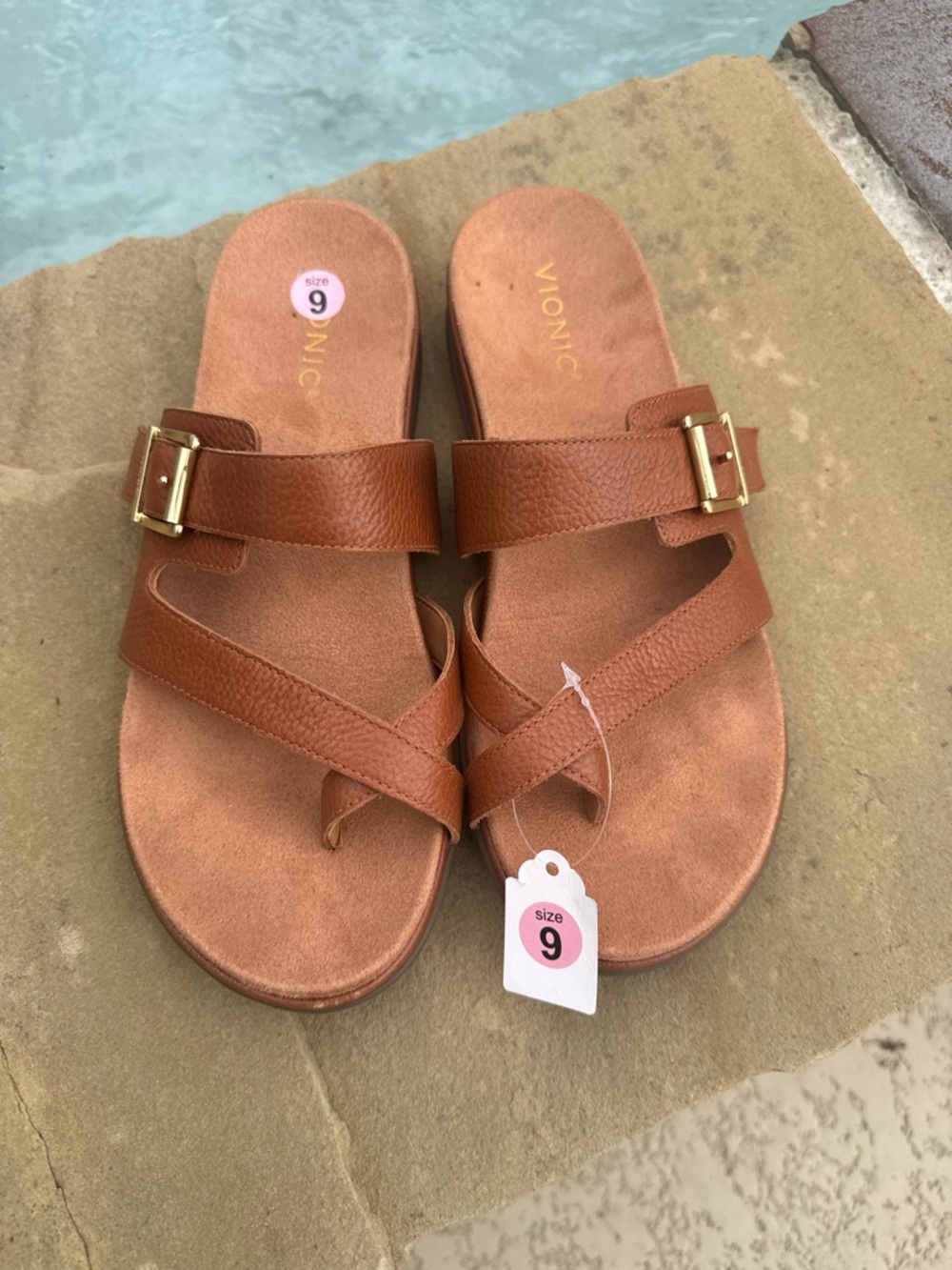 Vionic Carmela Leather Sandals – Size 9 – NEW - Picture 3 of 12
